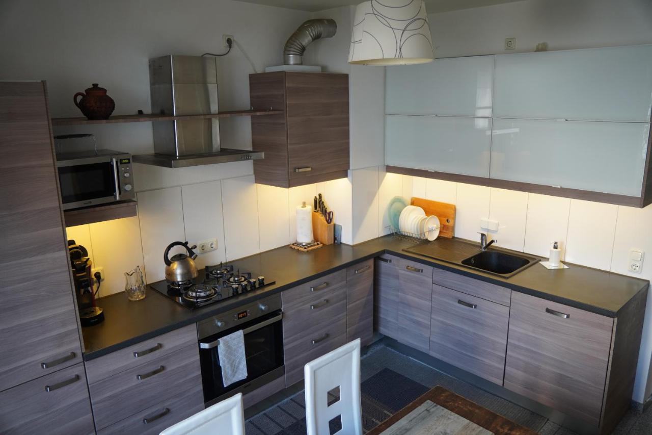 Bright, Spacious Apartment With A Lovely Terrace In The Heart Of Aachen Aarchen Exterior foto